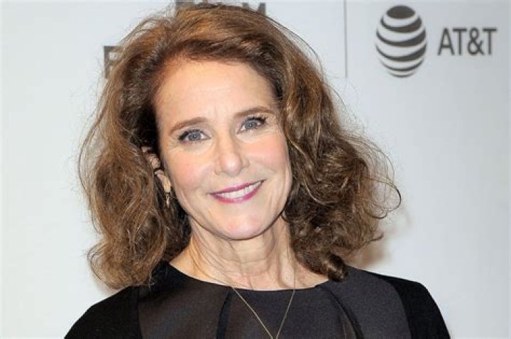 What happened to Debra Winger? What is she doing now?